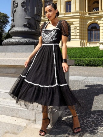 VESTIDO TULE BORDADO BORBOLETA LUZIA FAZZOLLI